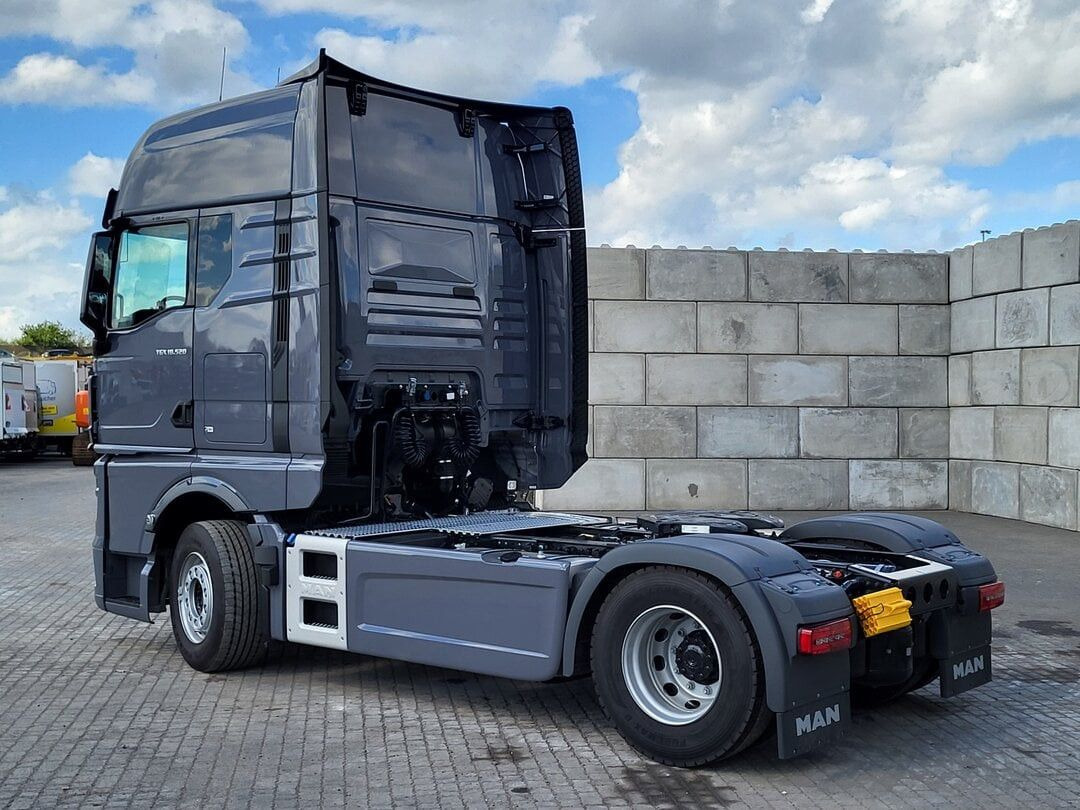 MAN TGX 18.520 GX 4x2 BL SA Euro 6 Sofort Verfügbar - Tractor unit: picture 3 MAN TGX 18.520 GX 4x2 BL SA Euro 6 Sofort Verfügbar - Tractor unit: picture 3