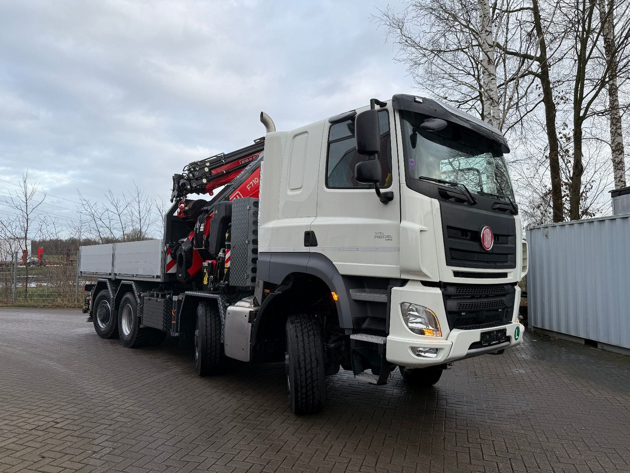 Tatra 41.500 Phoenix 8x8 mit Fassi F710 Ladekran - Tractor unit: picture 4 Tatra 41.500 Phoenix 8x8 mit Fassi F710 Ladekran - Tractor unit: picture 4