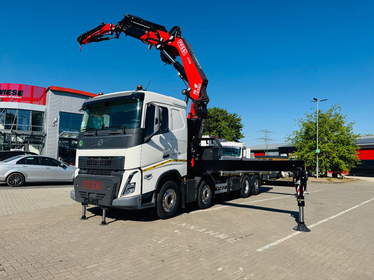 Truck, Crane truck Volvo FH 500 8x2 mit F710RA.2.27 L426 und V20 Winde: picture 15 Truck, Crane truck Volvo FH 500 8x2 mit F710RA.2.27 L426 und V20 Winde: picture 15