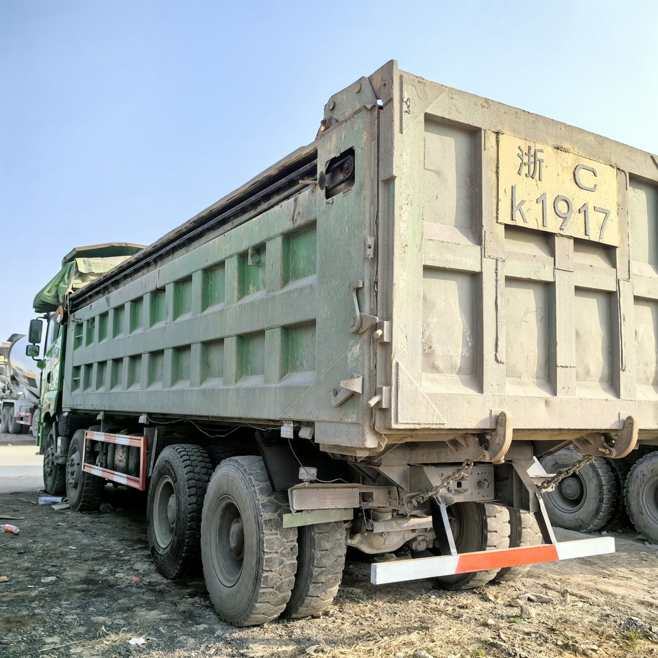 FAW FAW 8x4 430hp-Green - Tipper: picture 3 FAW FAW 8x4 430hp-Green - Tipper: picture 3