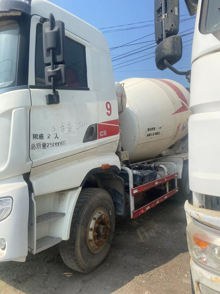 SANY 6x4 mixer pump truck - Truck: picture 3 SANY 6x4 mixer pump truck - Truck: picture 3