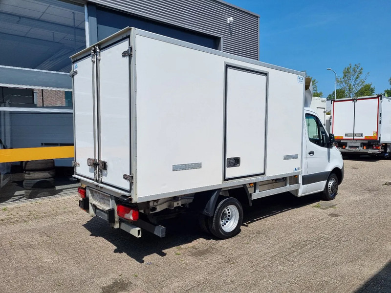 Mercedes-Benz Sprinter 519 CDI 3.0 V6 KUHLKOFFER ATP TK V300MAX ST230V +20C / -20C - Refrigerated van: picture 2 Mercedes-Benz Sprinter 519 CDI 3.0 V6 KUHLKOFFER ATP TK V300MAX ST230V +20C / -20C - Refrigerated van: picture 2