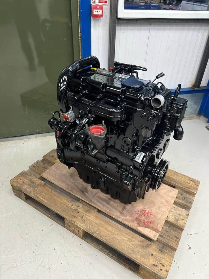 Perkins 1104C-44T RG38067 Engine - Engine: picture 2 Perkins 1104C-44T RG38067 Engine - Engine: picture 2