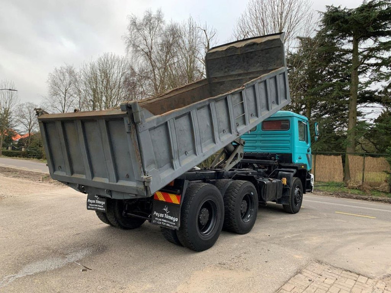 MAN 33.372 6X4 KIPPER MANUAL ZF GEARBOX - Tipper: picture 3 MAN 33.372 6X4 KIPPER MANUAL ZF GEARBOX - Tipper: picture 3