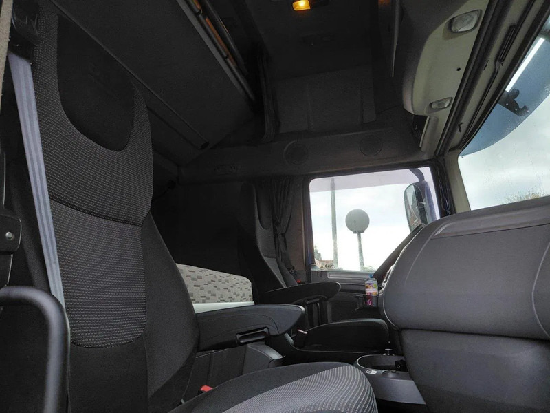 DAF XF 460 HOLLAND TRUCK IN EXCELLENT CONDITION - Tractor unit: picture 4 DAF XF 460 HOLLAND TRUCK IN EXCELLENT CONDITION - Tractor unit: picture 4