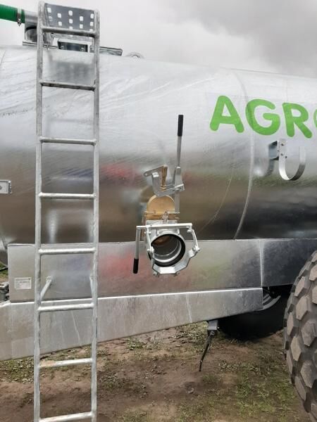 Agro-max New Agro-Max Barrel/ Beczkowóz wóz asenizacyjny 10000 l - Slurry tanker: picture 1 Agro-max New Agro-Max Barrel/ Beczkowóz wóz asenizacyjny 10000 l - Slurry tanker: picture 1
