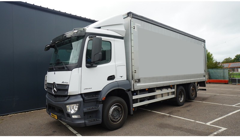 Mercedes-Benz ANTOS 2633 6X2 CURTAINSIDE 310.000KM - Curtainsider truck: picture 3 Mercedes-Benz ANTOS 2633 6X2 CURTAINSIDE 310.000KM - Curtainsider truck: picture 3