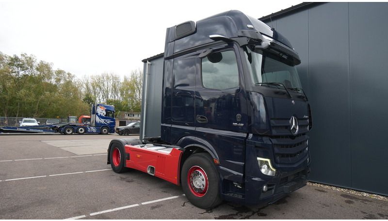 Mercedes-Benz ACTROS 1945 GIGASPACE 649.700KM - Tractor unit: picture 4 Mercedes-Benz ACTROS 1945 GIGASPACE 649.700KM - Tractor unit: picture 4
