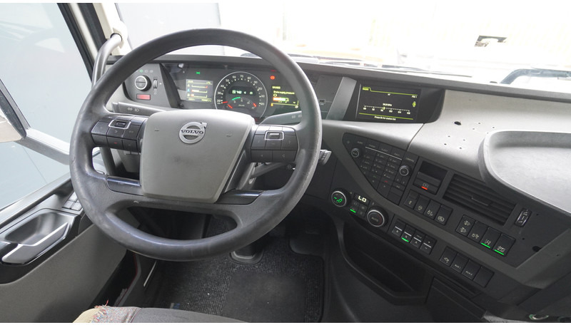 Volvo FH 420 ADR EURO 6 756.000KM - Tractor unit: picture 5 Volvo FH 420 ADR EURO 6 756.000KM - Tractor unit: picture 5