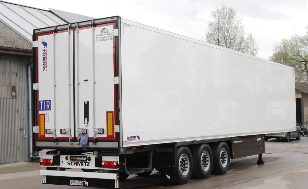 Schmitz Cargobull V7 FP 60 CARRIER VECTOR 1550 / ŚCIANA 7 CM / JAK NOWA / - Refrigerator semi-trailer: picture 2 Schmitz Cargobull V7 FP 60 CARRIER VECTOR 1550 / ŚCIANA 7 CM / JAK NOWA / - Refrigerator semi-trailer: picture 2