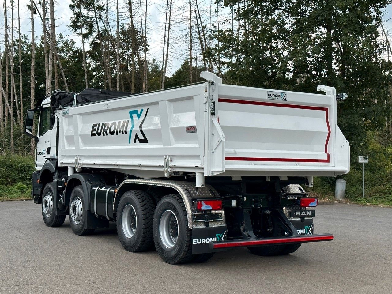 MAN TGS 35.480 8x4 EuromixMTP 3-Seiten-Kipper - Tipper: picture 5 MAN TGS 35.480 8x4 EuromixMTP 3-Seiten-Kipper - Tipper: picture 5