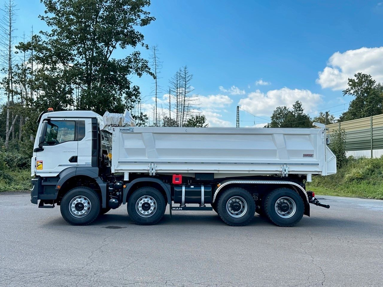 MAN TGS 41.440 8x4 EuromixMTP 3-Seiten-Kipper - Tipper: picture 3 MAN TGS 41.440 8x4 EuromixMTP 3-Seiten-Kipper - Tipper: picture 3