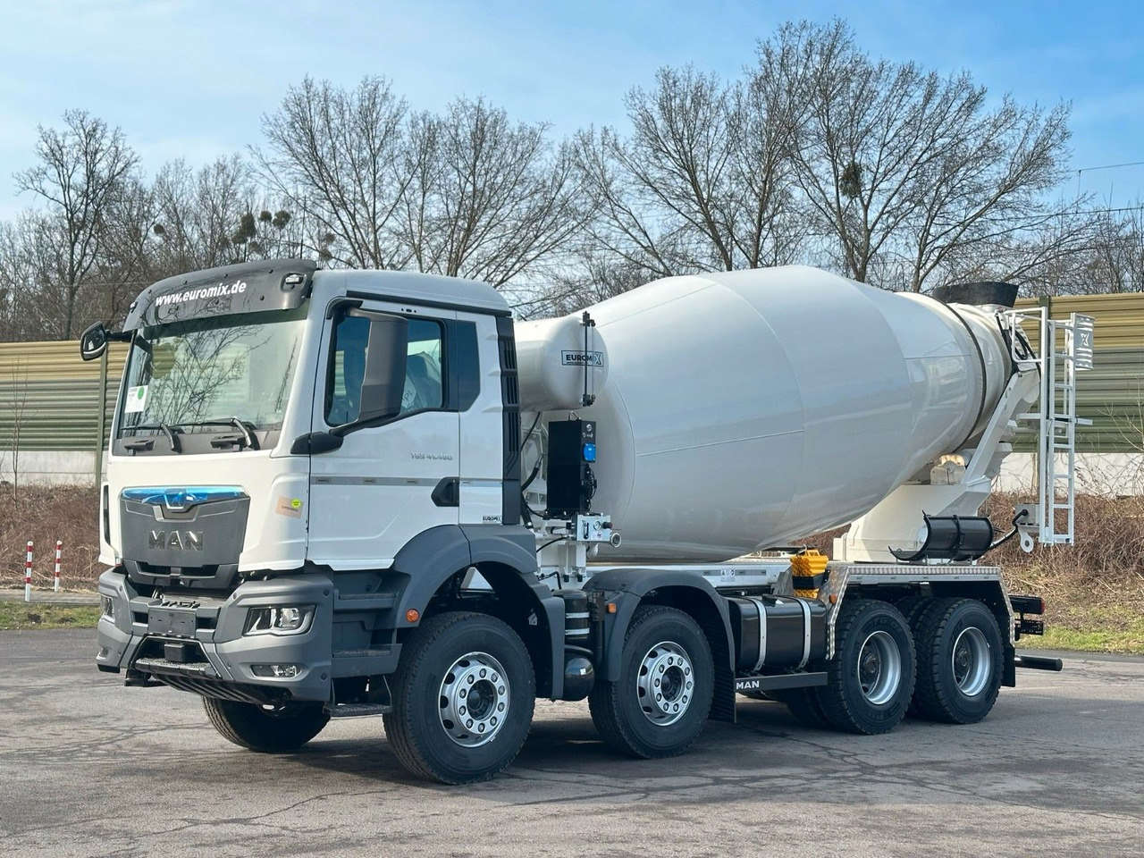 MAN TGS 41.480 8x4 /Euro6e Euromix EM 12 R MAN TGS 41.480 8x4 /Euro6e Euromix EM 12 R - Concrete mixer truck: picture 2 MAN TGS 41.480 8x4 /Euro6e Euromix EM 12 R MAN TGS 41.480 8x4 /Euro6e Euromix EM 12 R - Concrete mixer truck: picture 2