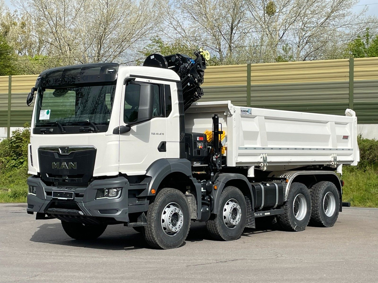 MAN TGS 41.480 8x4/Euro6e Euromix Kipper Hiab 228-6 - Tipper, Crane truck: picture 2 MAN TGS 41.480 8x4/Euro6e Euromix Kipper Hiab 228-6 - Tipper, Crane truck: picture 2