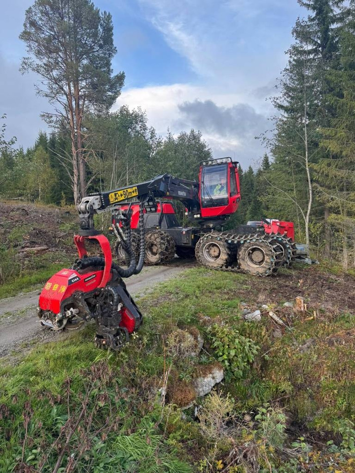 Komatsu 951 XC  - Forestry harvester: picture 1 Komatsu 951 XC  - Forestry harvester: picture 1