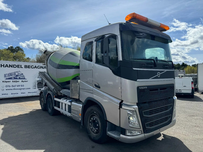 Volvo FH 460 6x2*4, Euro 6, Mixer with Hydraulic-slide, 2013 - Concrete mixer truck: picture 1 Volvo FH 460 6x2*4, Euro 6, Mixer with Hydraulic-slide, 2013 - Concrete mixer truck: picture 1