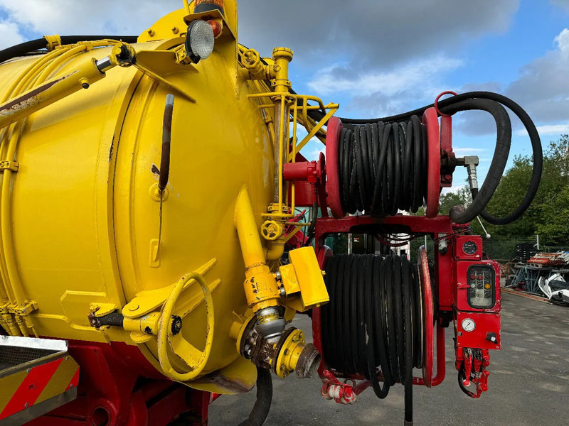 Volvo FL 10.320 12m3 Sludge / Vacuum & High Pressure-Truck, YM: 1990 - Vacuum truck: picture 5 Volvo FL 10.320 12m3 Sludge / Vacuum & High Pressure-Truck, YM: 1990 - Vacuum truck: picture 5