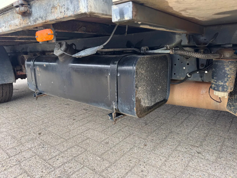 Mitsubishi FUSO 3C13 **BELGIAN VAN-3.0 ENGINE** - Flatbed van: picture 4 Mitsubishi FUSO 3C13 **BELGIAN VAN-3.0 ENGINE** - Flatbed van: picture 4