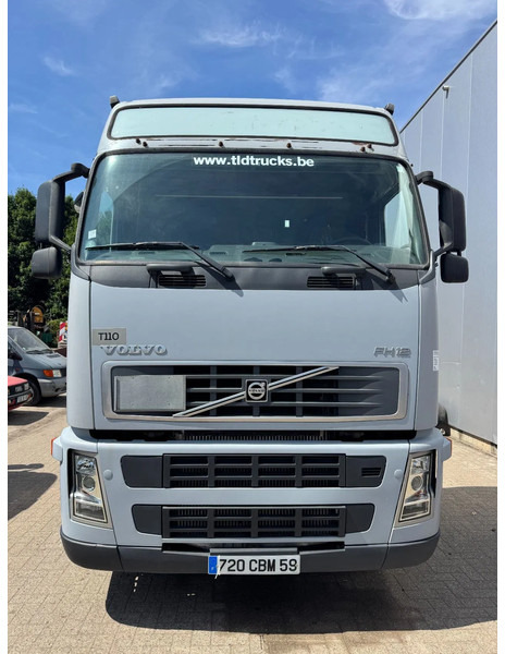 Volvo FH 12.420 **MANUAL GEARBOX-FRENCH TRUCK-GLOBE** - Tractor unit: picture 2 Volvo FH 12.420 **MANUAL GEARBOX-FRENCH TRUCK-GLOBE** - Tractor unit: picture 2