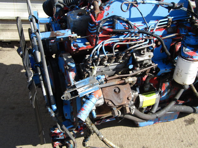 CUMMINS 6BT 210 INLINE PUMP COMPLETE ENGINE (REMOVED FROM DOCK SPOTTER) - Engine for Truck: picture 3 CUMMINS 6BT 210 INLINE PUMP COMPLETE ENGINE (REMOVED FROM DOCK SPOTTER) - Engine for Truck: picture 3