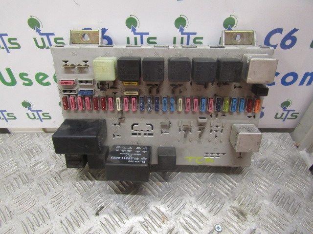 MAN TGA FUSEBOARD P/NO 81.25444.6060 - Electrical system for Truck: picture 1 MAN TGA FUSEBOARD P/NO 81.25444.6060 - Electrical system for Truck: picture 1