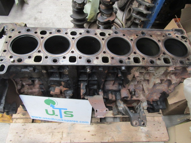 MERCEDES ACTROS MP4 OM471-6 ENGINE BLOCK - Engine and parts for Truck: picture 3 MERCEDES ACTROS MP4 OM471-6 ENGINE BLOCK - Engine and parts for Truck: picture 3