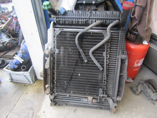 MERCEDES AXOR 1829 OM906 RADIATOR & INTERCOOLER A940 500 0403 / 0401 - Radiator for Truck: picture 3 MERCEDES AXOR 1829 OM906 RADIATOR & INTERCOOLER A940 500 0403 / 0401 - Radiator for Truck: picture 3
