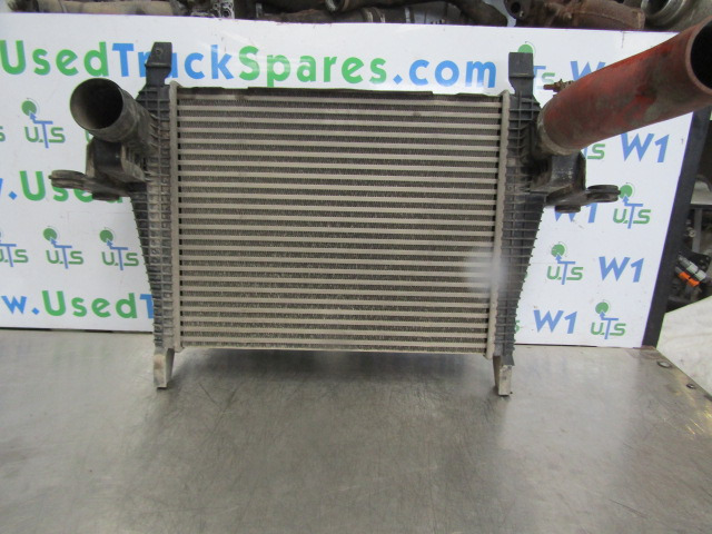 RENAULT MIDLUM DCI 130 INTERCOOLER P/NO 504028467 - Radiator for Truck: picture 1 RENAULT MIDLUM DCI 130 INTERCOOLER P/NO 504028467 - Radiator for Truck: picture 1