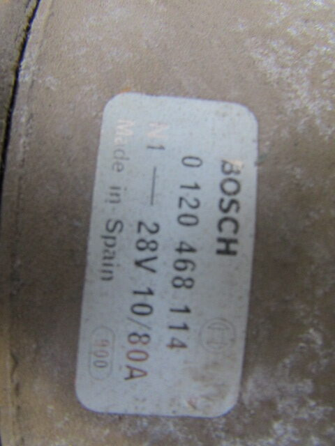 VOLVO FL D6B ALTERNATOR BOSCH P/NO 012468121 - Electrical system for Truck: picture 3 VOLVO FL D6B ALTERNATOR BOSCH P/NO 012468121 - Electrical system for Truck: picture 3