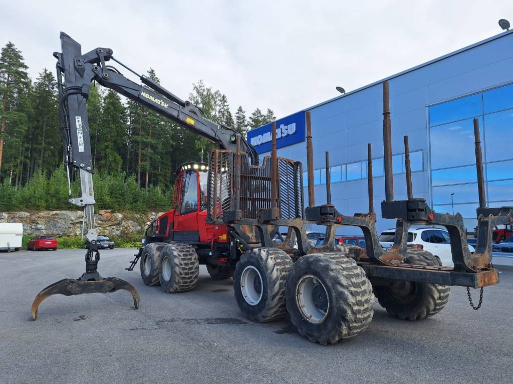 Komatsu 875  - Forwarder: picture 3 Komatsu 875  - Forwarder: picture 3