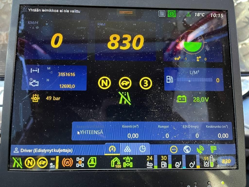 Komatsu 901 - Forestry harvester: picture 4 Komatsu 901 - Forestry harvester: picture 4