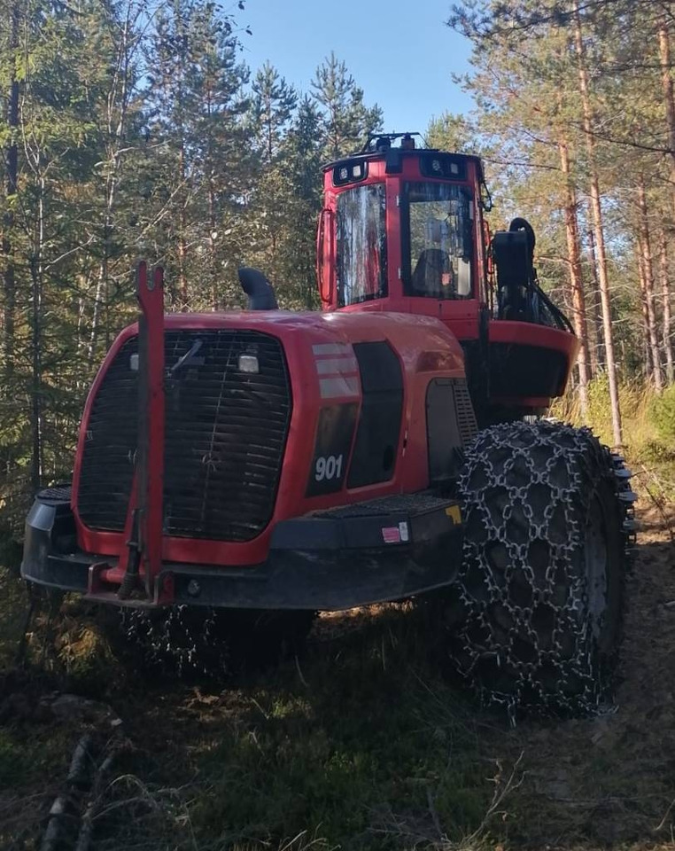 Komatsu 901  - Forestry harvester: picture 3 Komatsu 901  - Forestry harvester: picture 3