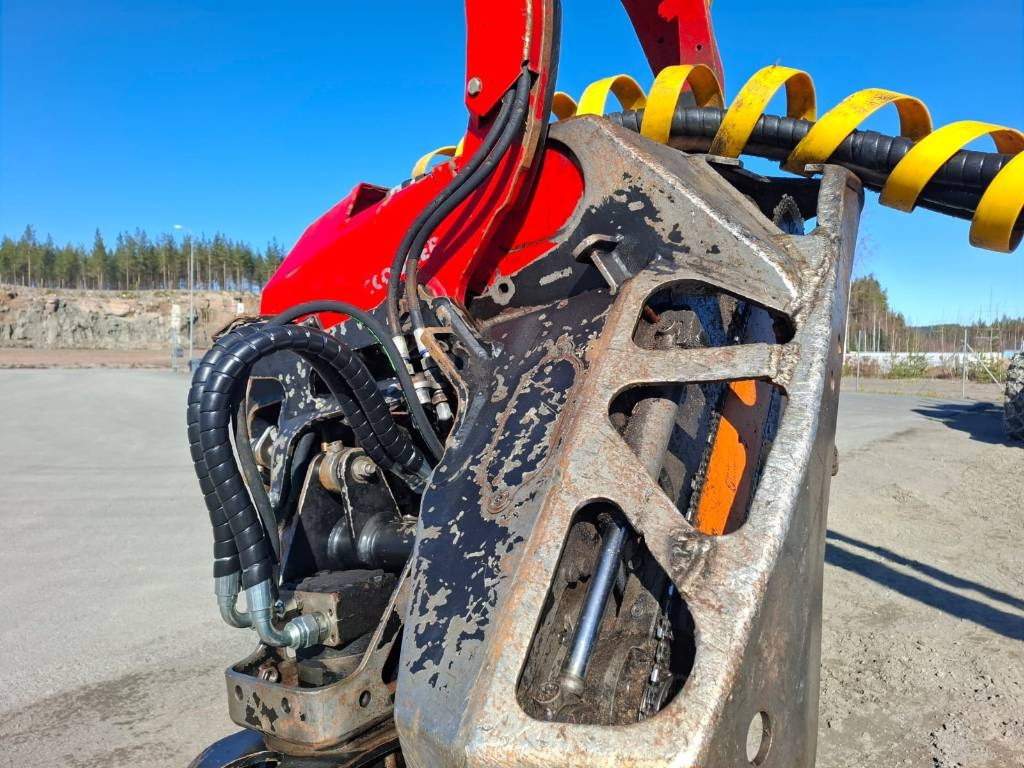 Komatsu 911  - Forestry harvester: picture 4 Komatsu 911  - Forestry harvester: picture 4