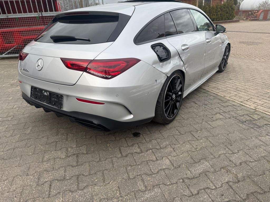 Mercedes-Benz CLA 250 Shooting Brake CLA 250 e AMG EDITION - Car: picture 3 Mercedes-Benz CLA 250 Shooting Brake CLA 250 e AMG EDITION - Car: picture 3