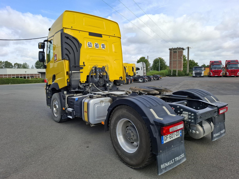 Renault C Cab 2.5 - Tractor unit: picture 4 Renault C Cab 2.5 - Tractor unit: picture 4