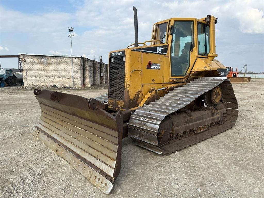 CAT D5N LGP  - Bulldozer: picture 1 CAT D5N LGP  - Bulldozer: picture 1