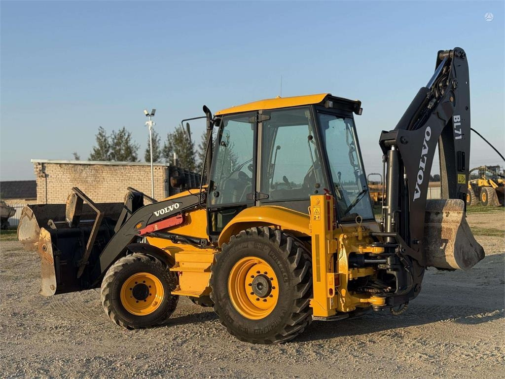 Volvo BL 71 - Backhoe loader: picture 5 Volvo BL 71 - Backhoe loader: picture 5
