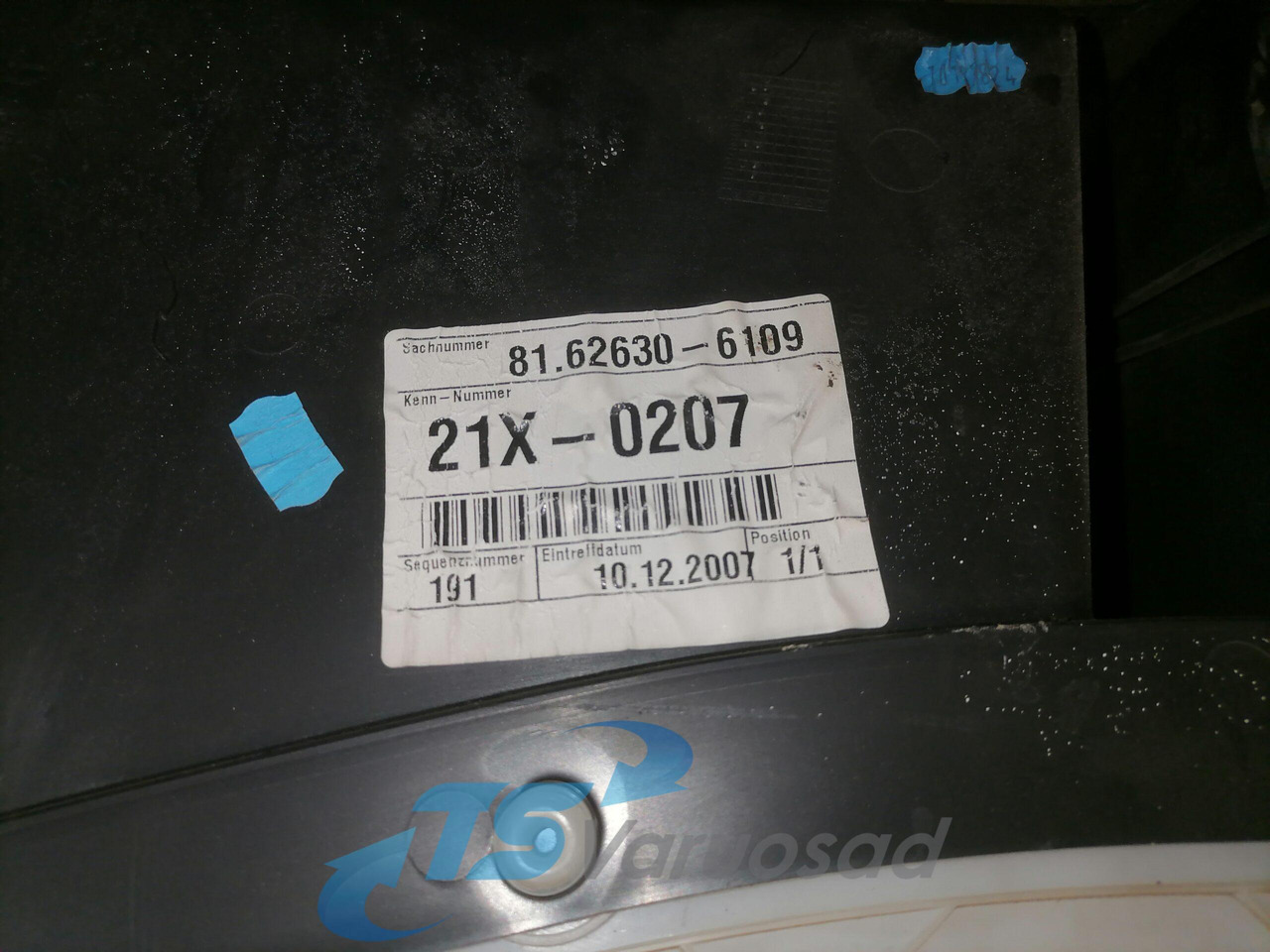 MAN Door trim panel 81626306109 - Door and parts for Truck: picture 3 MAN Door trim panel 81626306109 - Door and parts for Truck: picture 3