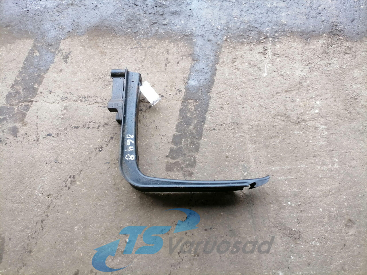 MAN Kütusepaagi kandur, MAN 81418015503 - Fuel tank for Truck: picture 2 MAN Kütusepaagi kandur, MAN 81418015503 - Fuel tank for Truck: picture 2