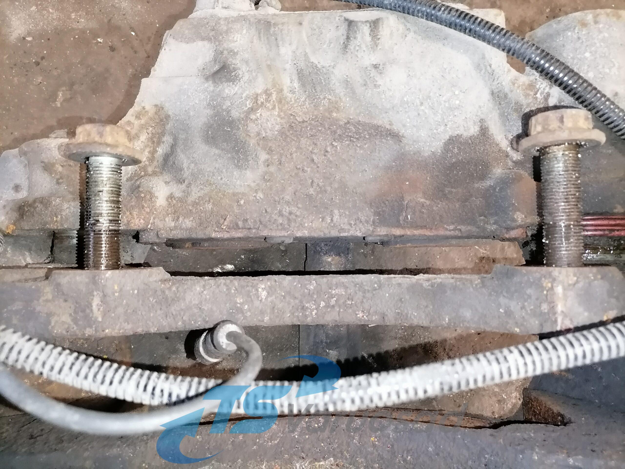 Mercedes-Benz Brake caliper A9444204601 - Brake parts for Truck: picture 4 Mercedes-Benz Brake caliper A9444204601 - Brake parts for Truck: picture 4