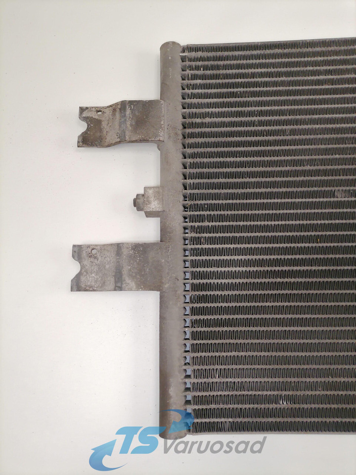 Scania A/C radiator 1921284 - Heating/ Ventilation for Truck: picture 4 Scania A/C radiator 1921284 - Heating/ Ventilation for Truck: picture 4