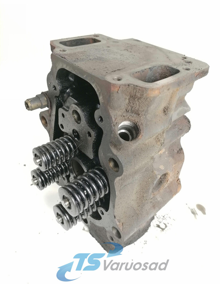 Scania Cylinder head, XPI 1921303 - Cylinder head for Truck: picture 1 Scania Cylinder head, XPI 1921303 - Cylinder head for Truck: picture 1