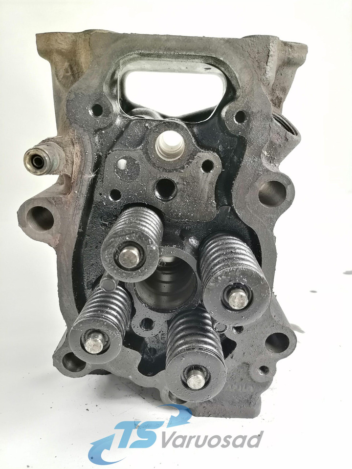 Scania Cylinder head, XPI 1921303 - Cylinder head for Truck: picture 2 Scania Cylinder head, XPI 1921303 - Cylinder head for Truck: picture 2