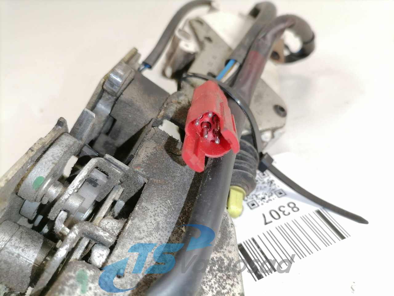 Scania Door lock 1889268 - Door and parts for Truck: picture 2 Scania Door lock 1889268 - Door and parts for Truck: picture 2