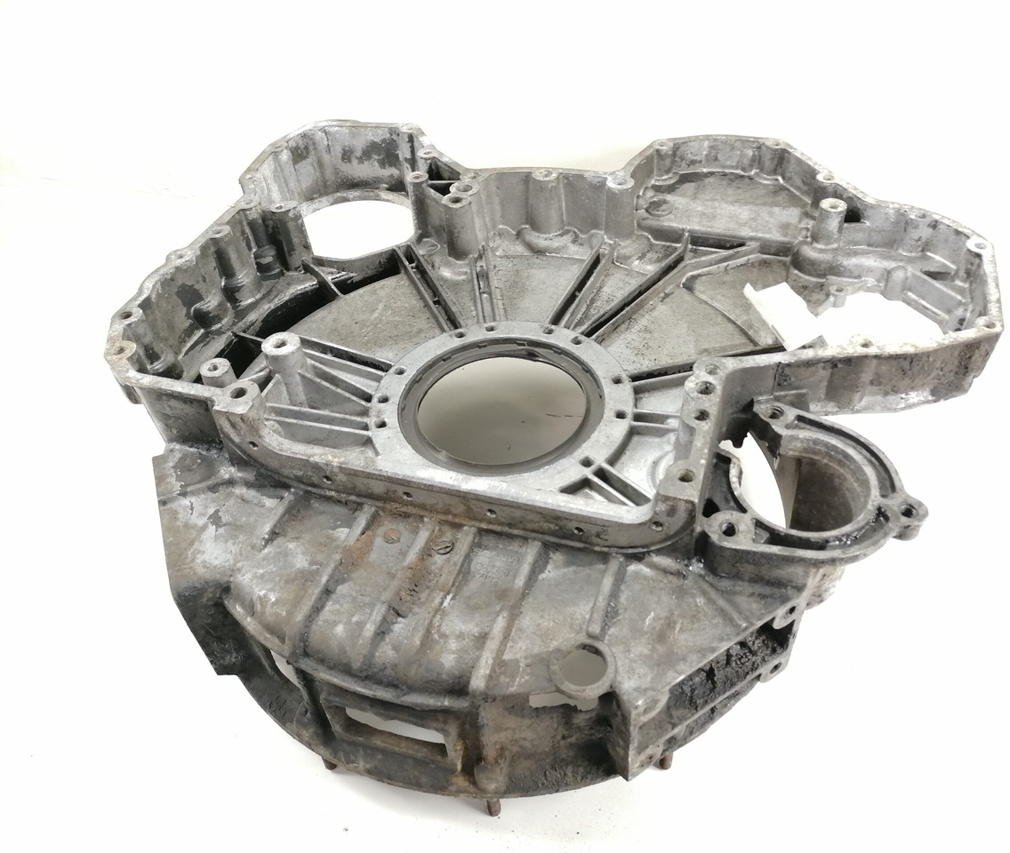 Scania Flywheel housing 1363968 - Flywheel for Truck: picture 2 Scania Flywheel housing 1363968 - Flywheel for Truck: picture 2
