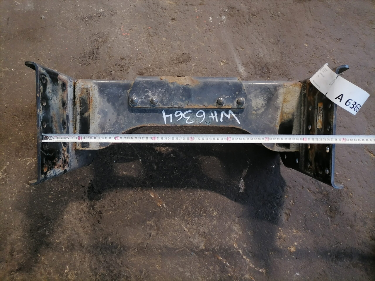 Scania Haakeseadme kinnitusraam CM75N770A01 - Fifth wheel coupling for Truck: picture 3 Scania Haakeseadme kinnitusraam CM75N770A01 - Fifth wheel coupling for Truck: picture 3