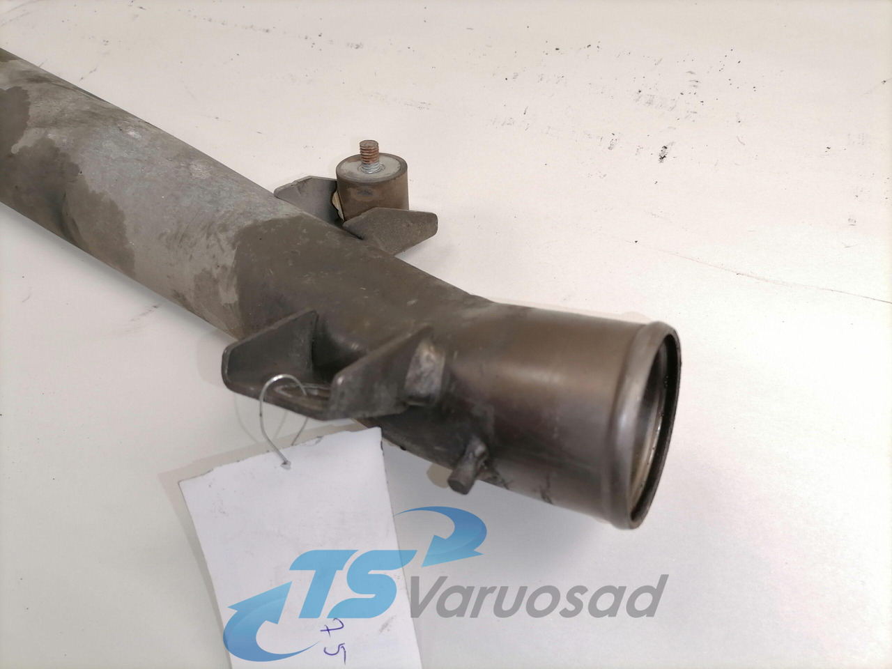 Scania Jahutusvedeliku toru, retarder 2172463 - Cooling system for Truck: picture 5 Scania Jahutusvedeliku toru, retarder 2172463 - Cooling system for Truck: picture 5
