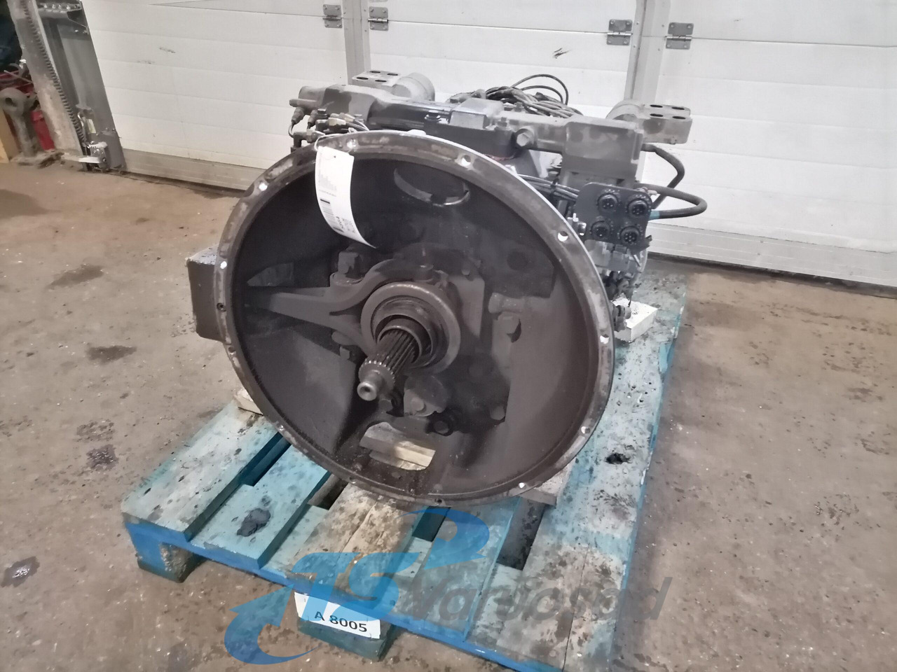 Scania Käigukast GR801 opc GR801 - Gearbox and parts for Truck: picture 1 Scania Käigukast GR801 opc GR801 - Gearbox and parts for Truck: picture 1