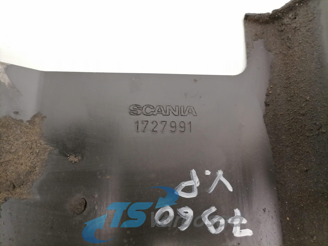 Scania Light bracket 1727991 - Lights/ Lighting for Truck: picture 4 Scania Light bracket 1727991 - Lights/ Lighting for Truck: picture 4