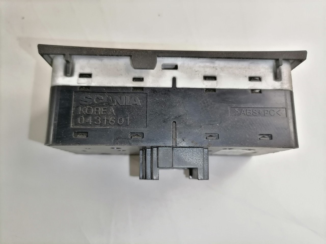 Scania Lüliti, esituled 1540673 - Cab for Truck: picture 3 Scania Lüliti, esituled 1540673 - Cab for Truck: picture 3